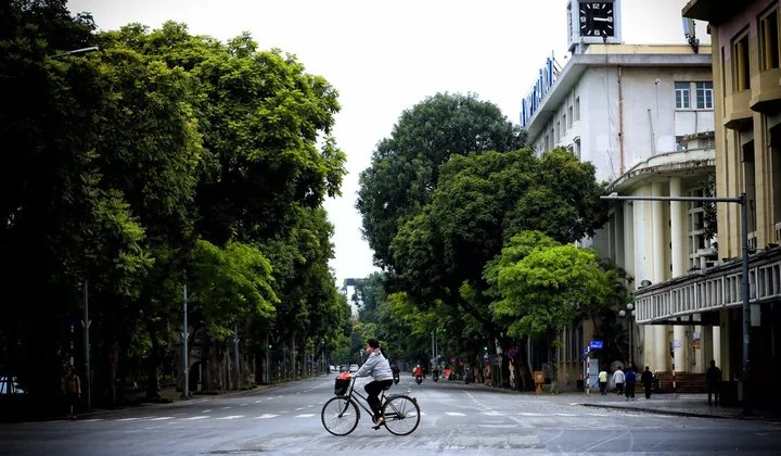 Hà Nội và TP. HCM tiếp tục cách ly xã hội đến ngày 22/4
