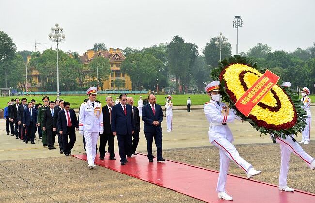Lãnh đạo Đảng, Nhà nước vào Lăng viếng Chủ tịch Hồ Chí Minh