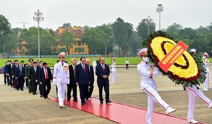 Lãnh đạo Đảng, Nhà nước vào Lăng viếng Chủ tịch Hồ Chí Minh