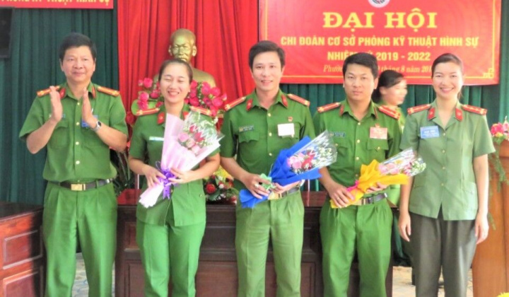 Trung úy Nguyễn Duy Hùng: Một cán bộ Đoàn 15 lần hiến máu cứu người tại Phú Yên