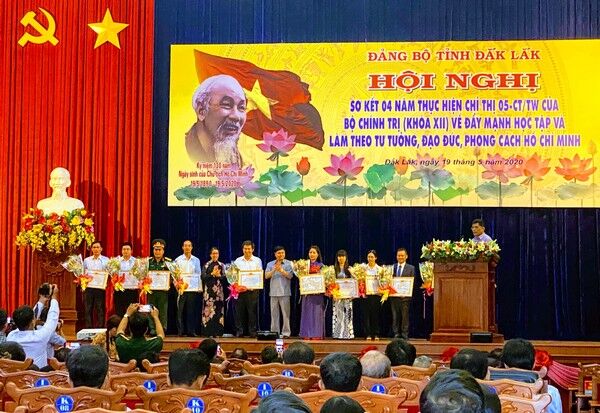 Đắk Lắk: Kết quả sau 04 năm thực hiện Chỉ thị số 05-CT/TW của Bộ Chính trị