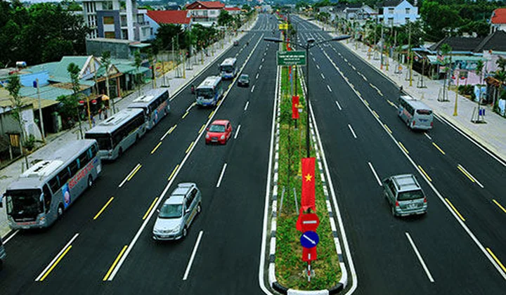 Từ 0h ngày 8/5 các phương tiện vận tải hành khách hoạt động bình thường trở lại