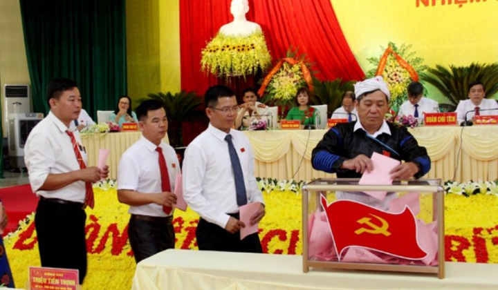 Yên Bái: Bầu trực tiếp Bí thư tại Đại hội Đảng bộ huyện Văn Chấn