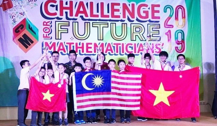 Học sinh Hà Nội giành nhiều thành tích tại các cuộc thi lớn