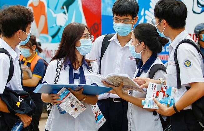 Kết thúc thi THPT năm 2020: Sĩ tử 2002  “vượt Vũ môn” thành công