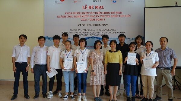 Bế mạc kỳ huấn luyện và tuyển chọn thí sinh cho Cuộc thi Tay nghề thế giới ngành công nghệ nước