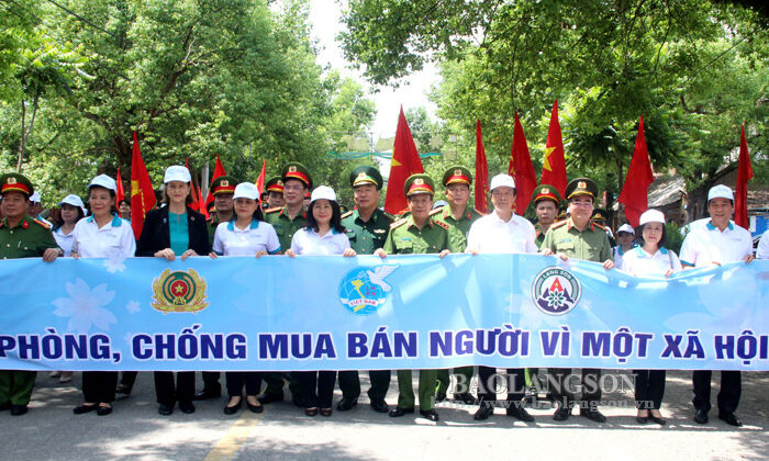 Phòng, chống mua bán người tại điểm ‘nóng’ biên giới