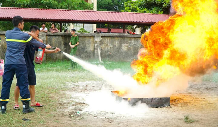 Công an Nam Định tập huấn công tác phòng cháy, chữa cháy và cứu nạn, cứu hộ