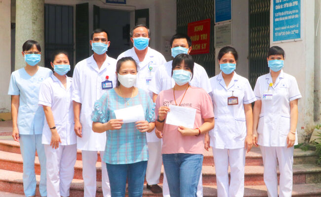 Nam Định: Hai bệnh nhân COVID-19 cuối cùng xuất viện