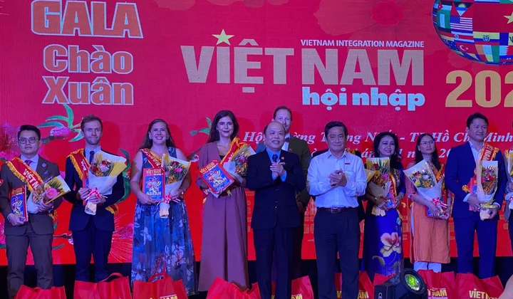 Gala Chào Xuân Việt Nam Hội nhập 2021: Sự hội tụ của tri ân và tinh thần hội nhập