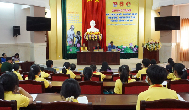 Kon Tum: Đối thoại giữa HĐND tỉnh với Hội đồng Trẻ em tỉnh