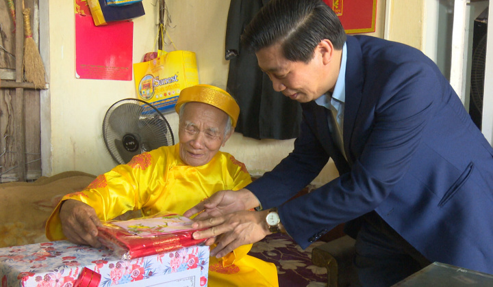 Huyện Thường Tín luôn quan tâm, làm tốt công tác đền ơn đáp nghĩa