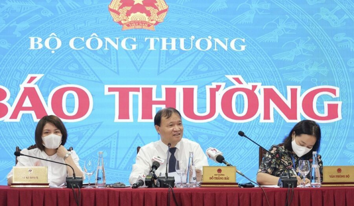 Bộ Công Thương: Phát triển công nghiệp và thương mại tháng 9 có dấu hiệu khả quan