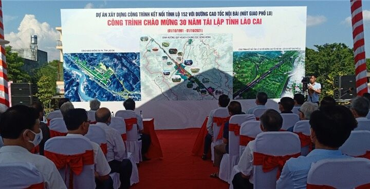 Thông xe kỹ thuật nút giao Phố Lu với đường cao tốc Nội Bài - Lào Cai