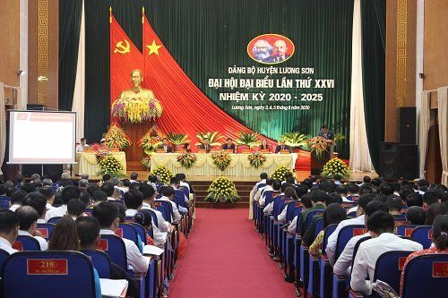 Hoà Bình: Đồng lòng xây dựng huyện Lương Sơn phát triển toàn diện