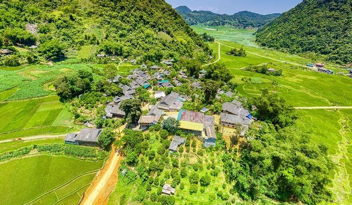 Khám phá vẻ đẹp thung lũng xứ Mường - Vân Sơn