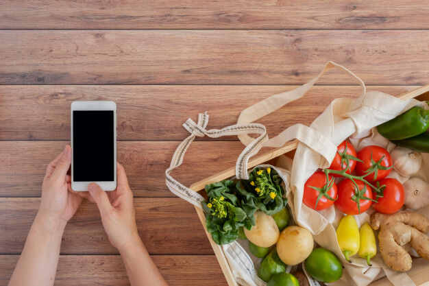 Đẩy mạnh việc đưa hàng nông sản lên ''chợ online''