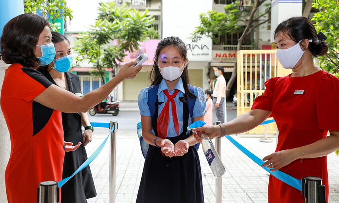 Chính phủ yêu cầu sớm có kế hoạch mở cửa lại trường học