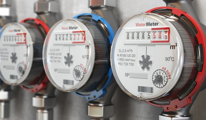 The smart meter  relieved the worry of "losing money unjustly" because of daily clean water