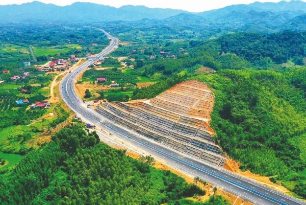 Đẩy mạnh triển khai thi hành văn bản quy phạm pháp luật về đầu tư PPP