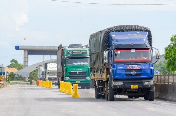 Thanh Hóa thông báo xét nghiệm SARS-CoV-2 lái xe, người đi theo xe trong việc vận tải hàng hóa