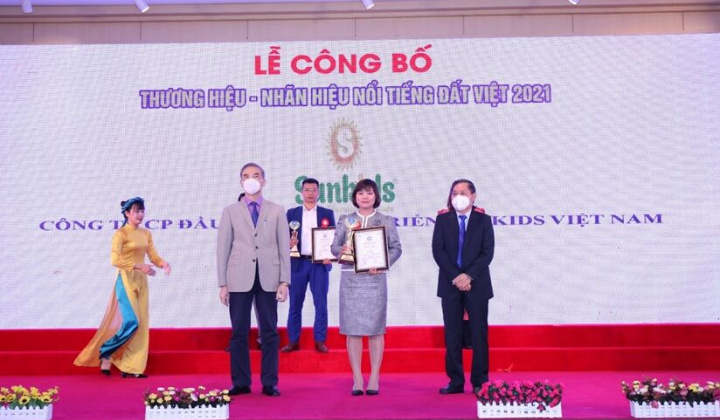 Sunkids Việt Nam vinh dự ghi danh Top 10 thương hiệu, nhãn hiệu nổi tiếng đất Việt năm 2021