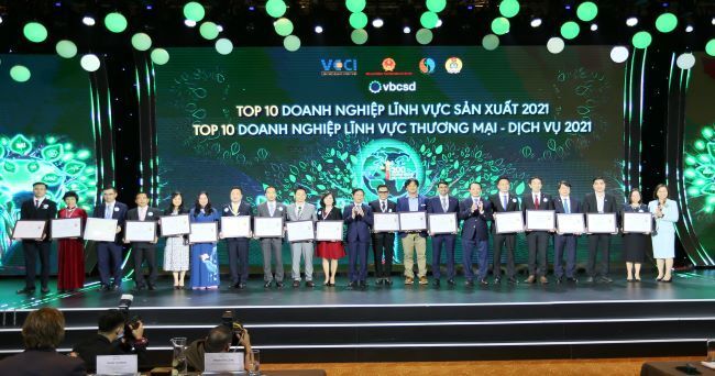 Vinamilk: Top 10 doanh nghiệp phát triển bền vững nhất Việt Nam 6 năm liên tiếp