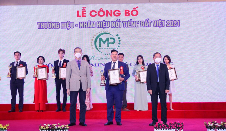 Minh Phúc Holding được bình chọn là Top 10 “Thương hiệu - Nhãn hiệu nổi tiếng Đất Việt” năm 2021