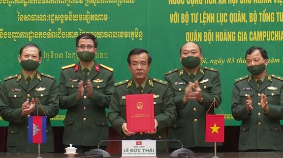 Hợp tác xây dựng biên giới đất liền Việt Nam – Campuchia