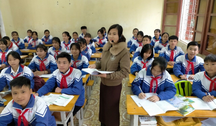 Trường THCS Phú Sơn: Phát triển cùng năm tháng