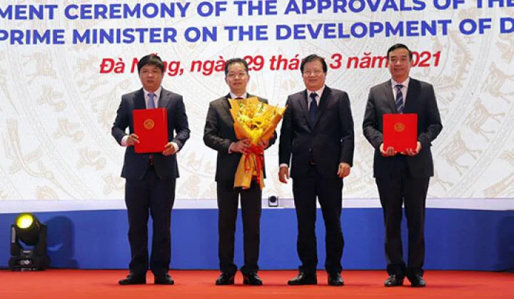 Đà Nẵng: Công bố các quyết định phát triển thành phố Đà Nẵng