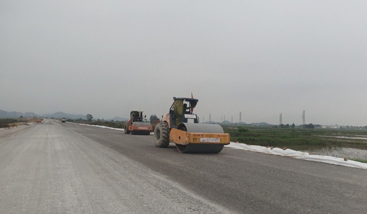 Nhà thầu Tập đoàn Miền Trung lại chậm tiến độ cao tốc Nghi Sơn – Diễn Châu
