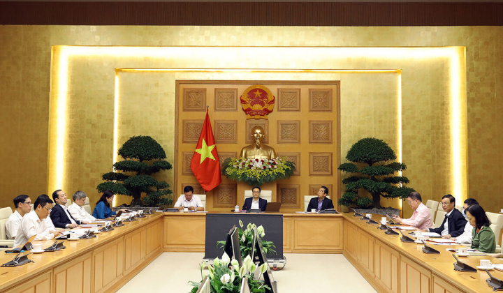 Giữ an toàn trong nước, tận dụng thời gian, cơ hội phát triển kinh tế