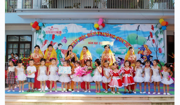 Trường Mầm non Phú Sơn: Xây dựng môi trường giáo dục lấy trẻ làm trung tâm