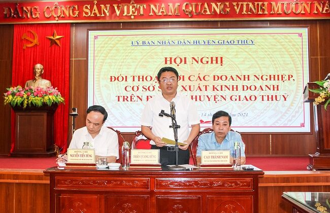 Giao Thủy (Nam Định) tháo gỡ khó khăn giúp doanh nghiệp phát triển