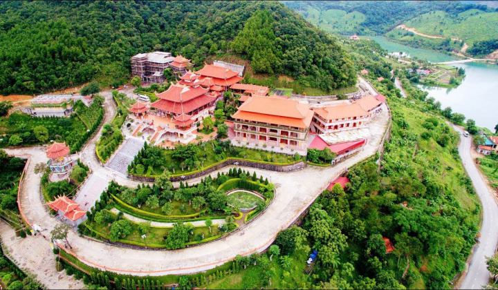 Quảng Ninh: Vân Đồn phát huy hiệu quả từ phát triển du lịch tâm linh