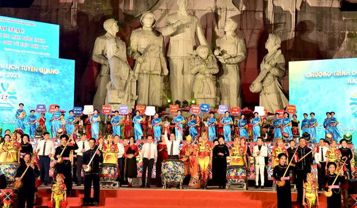 Khai mạc Chương trình Du lịch năm 2021 “Tuyên Quang - Nơi vẻ đẹp hội tụ”