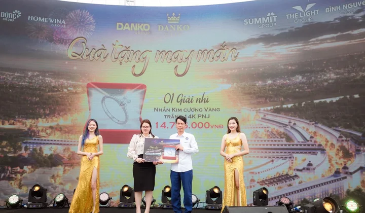 Sôi động lễ giới thiệu shophouse giao lộ vàng tại Danko City
