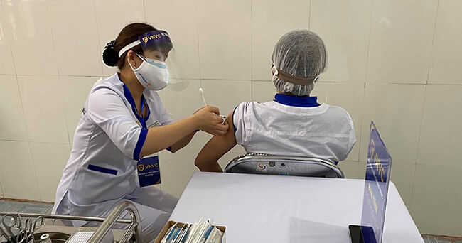 Hướng dẫn xử trí cấp cứu phản vệ khi tiêm vaccine phòng COVID-19