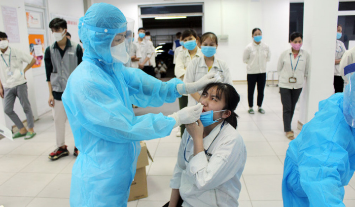 Phú Bình, Thái Nguyên: 155 trường hợp F1 tại KCN Điềm Thuỵ đã được đưa đi cách ly tập trung