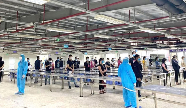 Bộ Y tế yêu cầu Khẩn trương ngăn chặn COVID-19 trong các KCN