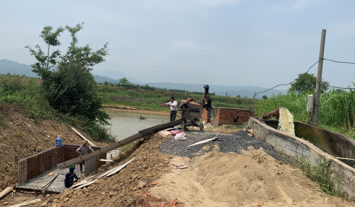 Hợp tác xã Dịch vụ nông nghiệp Thanh Bình: Nỗ lực giúp nông dân chống hạn