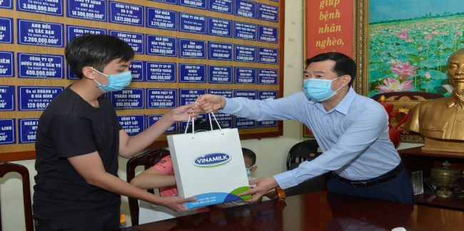 Vinamilk đồng hành mang cơ hội sống khỏe mạnh cho các bệnh nhi tim bẩm sinh