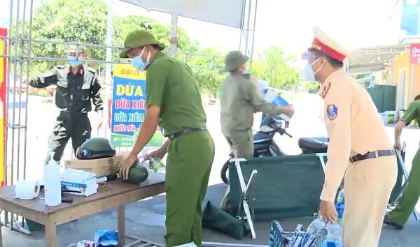 Hà Tĩnh: Nới lỏng để phát triển kinh tế nhưng nghiêm ngặt trong phòng chống dịch