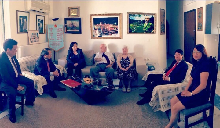 Nhớ mãi lần gặp bác Nguyễn Văn Lập tại Thủ đô Athens