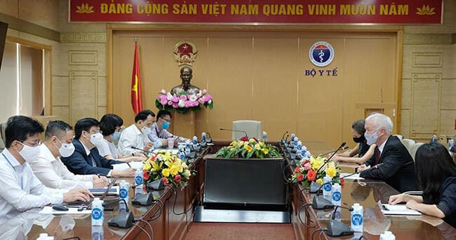 Bộ Y tế tiếp các đại sứ tại Việt Nam mong muốn tiếp cận các nguồn vắc xin phòng Covid-19