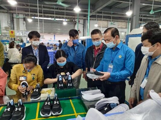 Thanh Hóa: Ban hành Kế hoạch hỗ trợ người lao động, người sử dụng lao động gặp khó khăn do đại dịch COVID-19