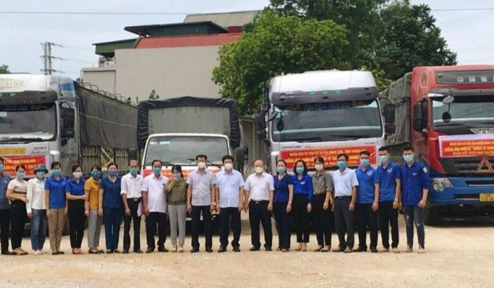 Thanh Hóa: Chuyến tàu đầy ắp nghĩa tình chuẩn bị rời cảng, hướng về TPHCM