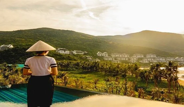 Những công trình du lịch nào của Việt Nam “ẵm” nhiều giải quốc tế bậc nhất