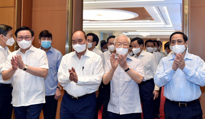 Chính phủ khóa XV họp phiên toàn thể đầu tiên